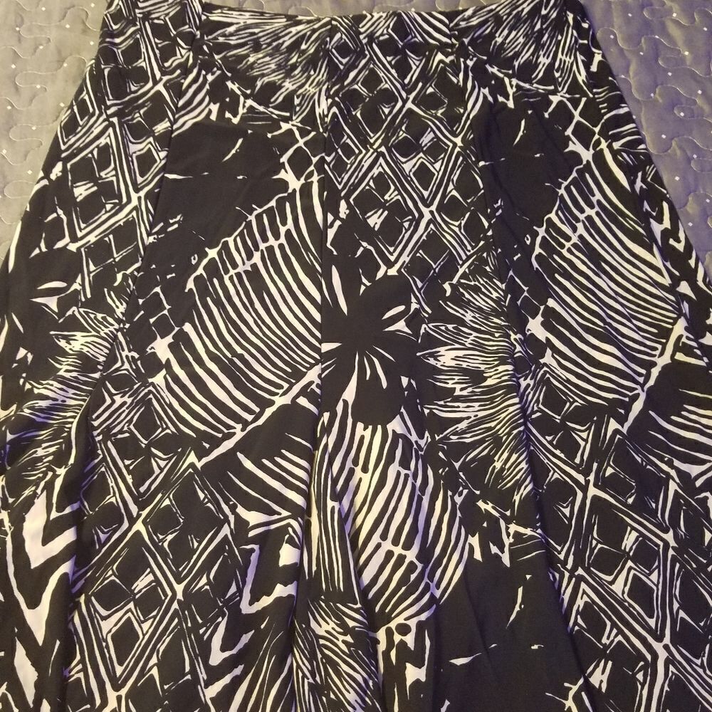 Chaps skirt size small